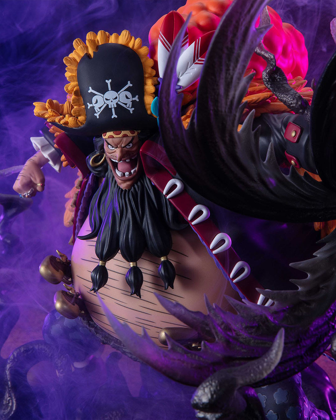 Marshall D. Teach- Kurouzu- Extra Battle Fig. 24 cm One Piece Figuarts Zero