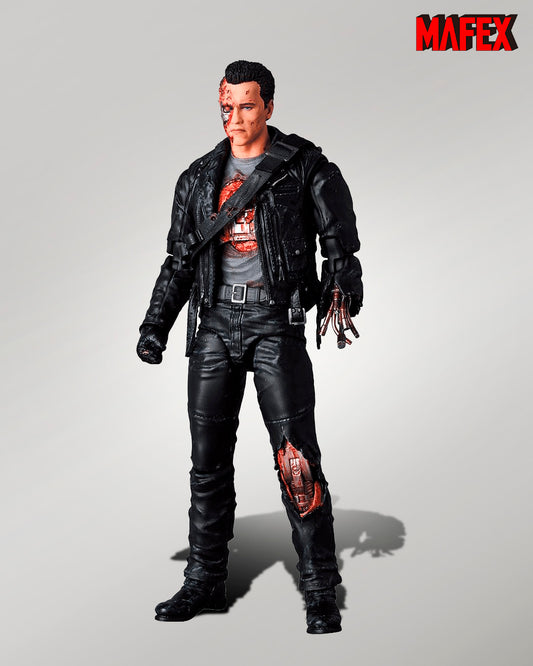 Terminator 2 Figura MAFEX T-800 Battle Damage Ver. 16 cm