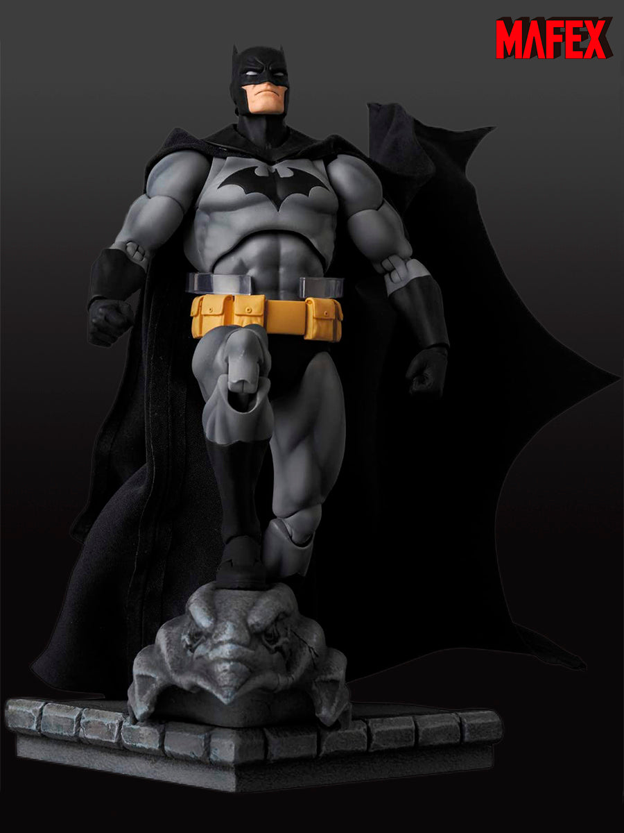 Batman Hush Figura MAF EX Batman Black Ver. 16 cm