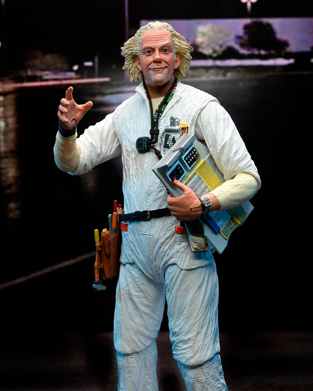 Regreso al Futuro Figura Ultimate Doc Brown (1985) 18 cm
