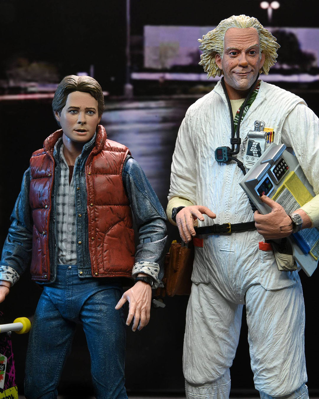 Regreso al Futuro Figura Ultimate Doc Brown (1985) 18 cm