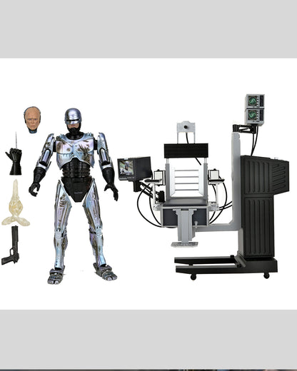 Ultimate battle damaged Robocop with chair figure 18cm ( Daño en caja )